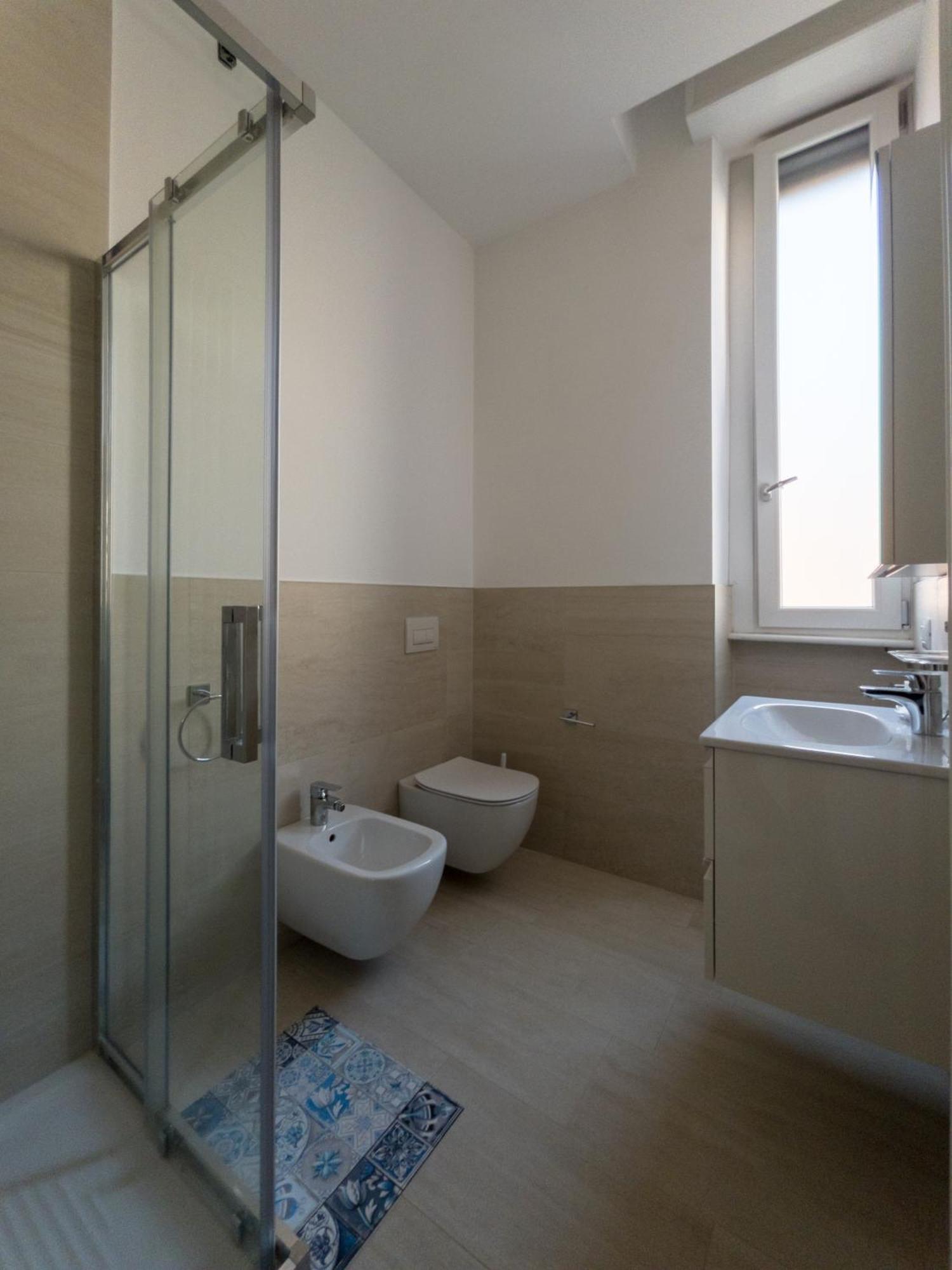 Rrrapido Holy Suites And Rooms - Via Sardegna Мілан Екстер'єр фото