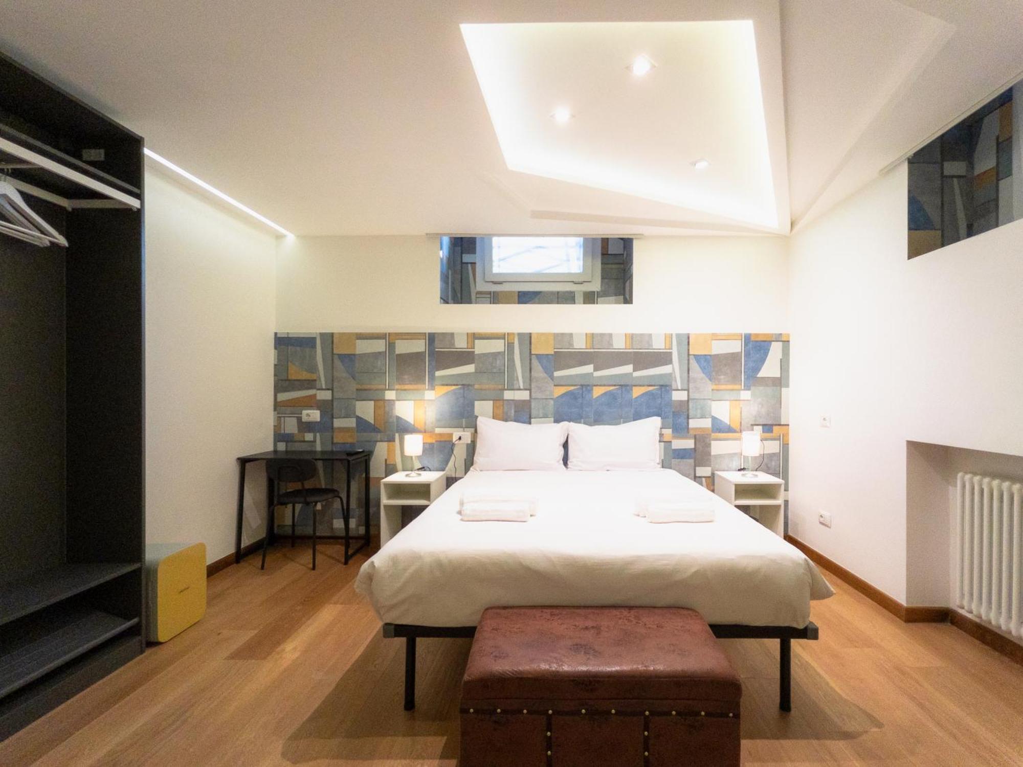 Rrrapido Holy Suites And Rooms - Via Sardegna Мілан Екстер'єр фото